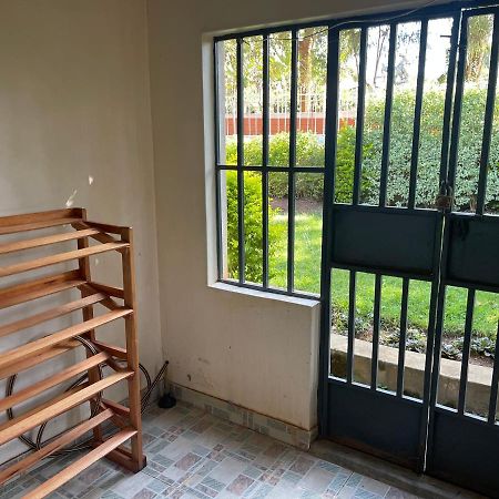 Easy Sleep Guesthouse Kitale Exterior photo