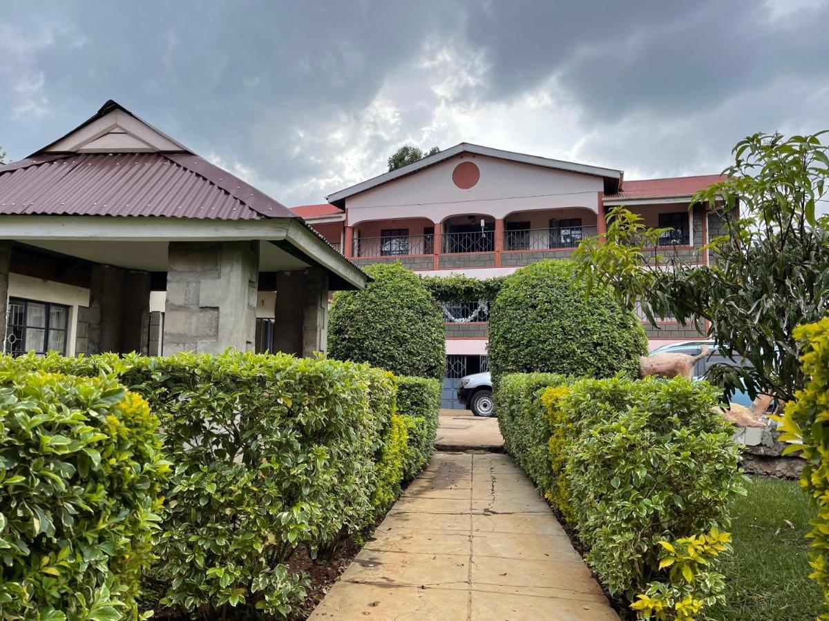 Easy Sleep Guesthouse Kitale Exterior photo